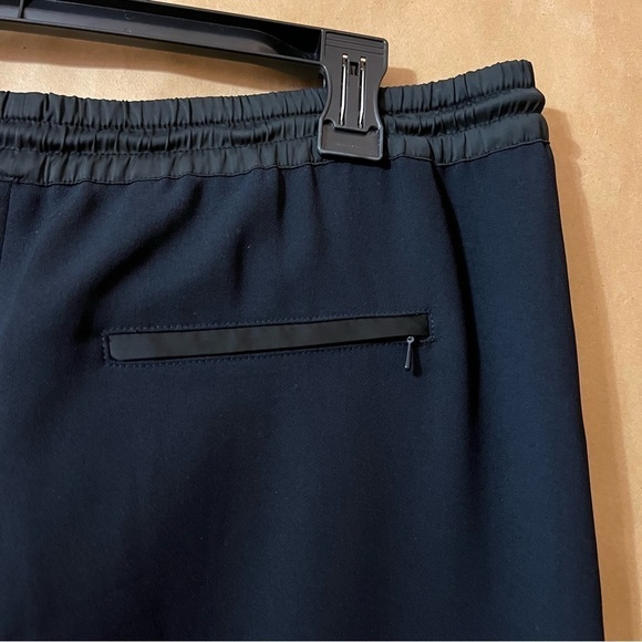 Vince | Performance Jogger Pants Crepe Pull-On Drawstring Trouser Joggers Size L - Picture 10 of 11